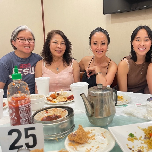 ❤️❤️MEET YOUR SELLER❤️❤️ - Picture 5 of 9